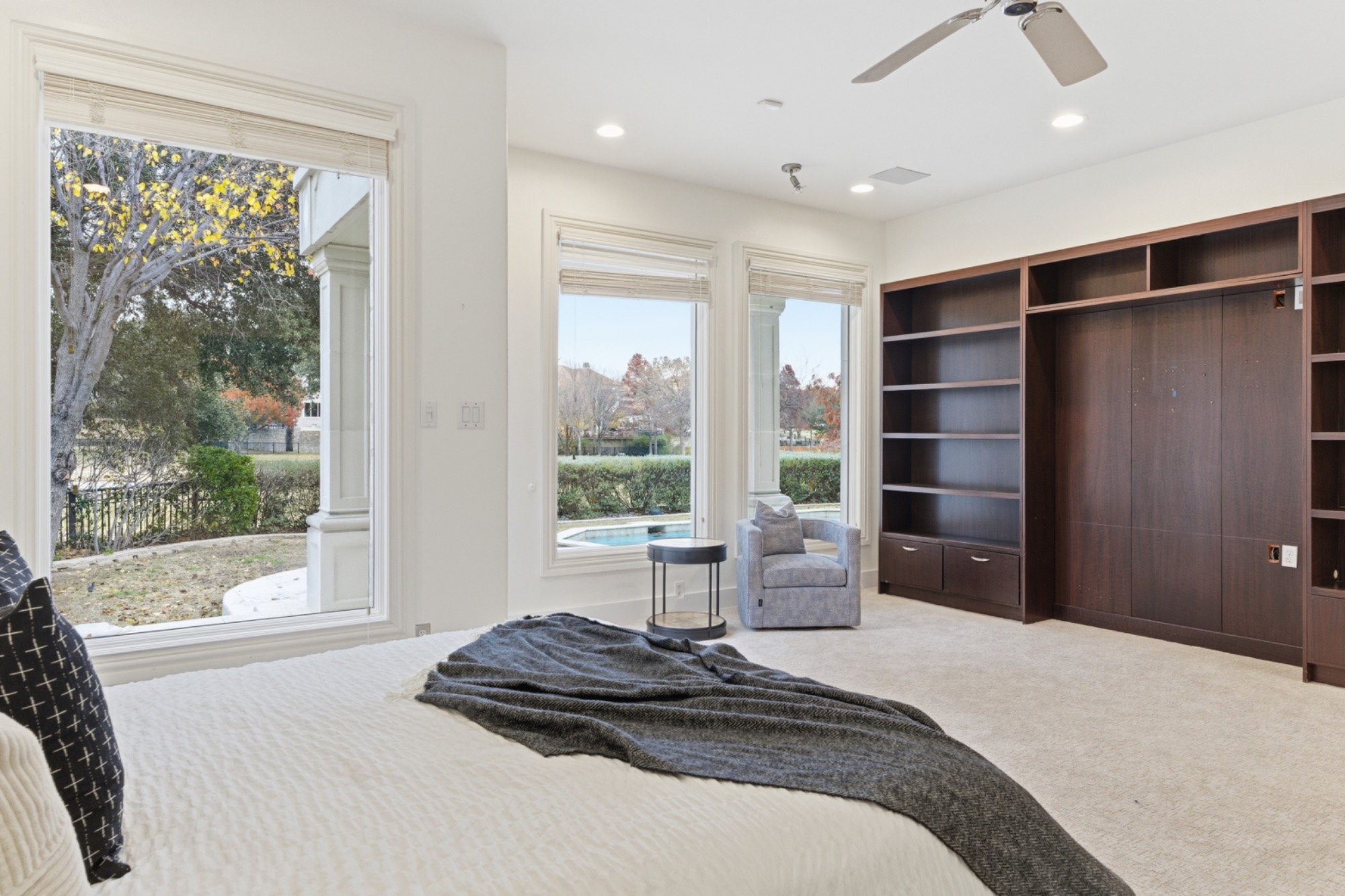 Primary suite with golf course views